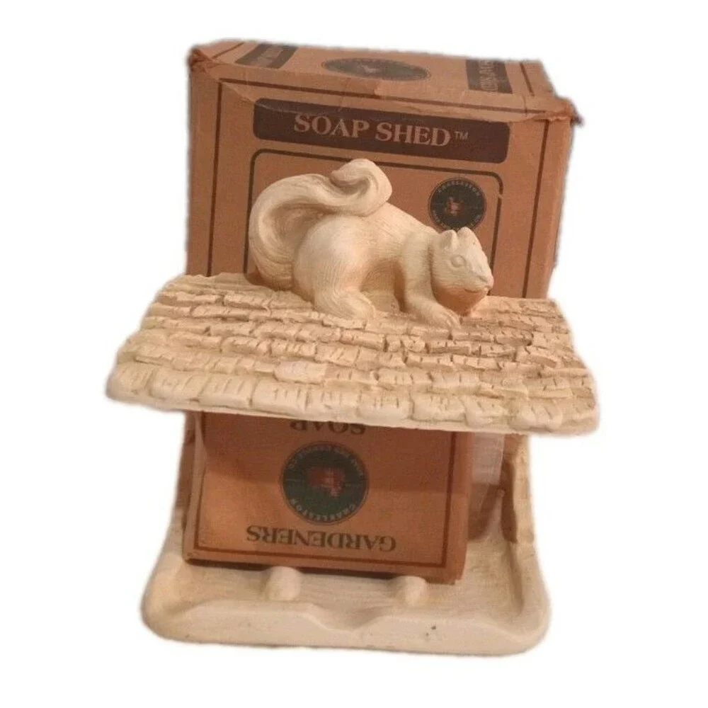 SOAP SHED Soap Bar Holder Squirrel Wall Mount Soap Dish 6 x 5 x 3
